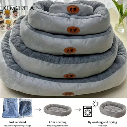Warm oval pet bed green